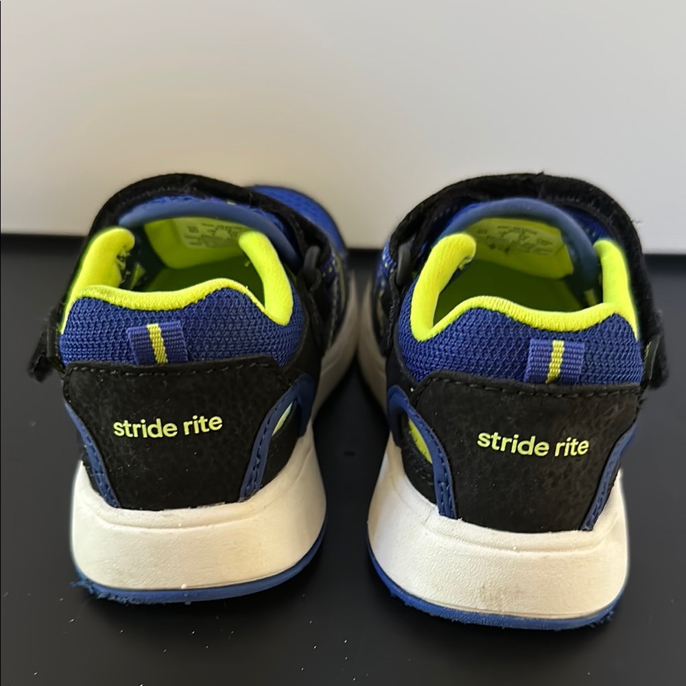 Stride Rite Seaton Sneaker Sandal - Blue and Black - Picture 2 of 5